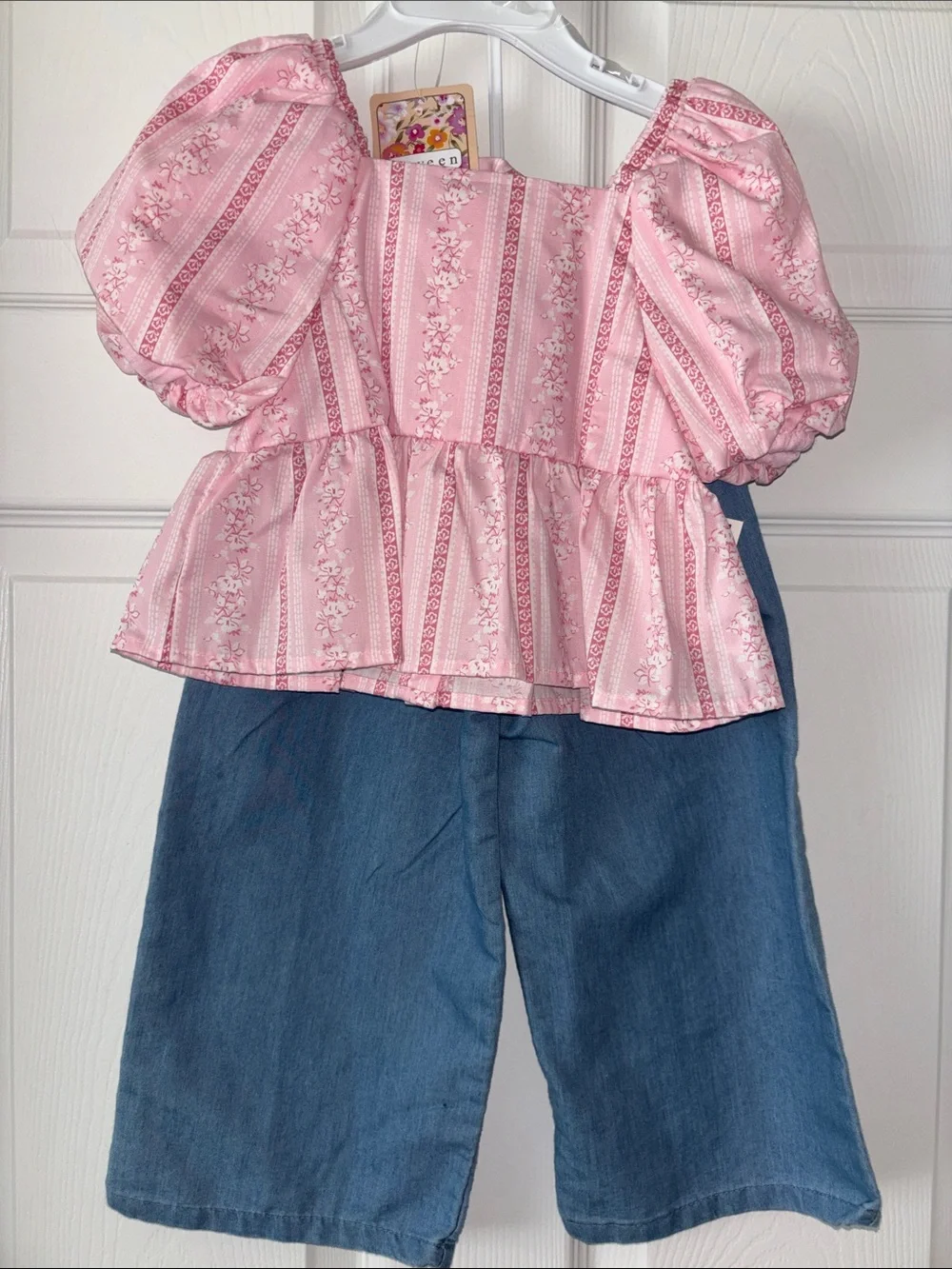 btween Pink Floral Puff Sleeve Top and Blue Denim Shorts Set - Picture 1 of 3